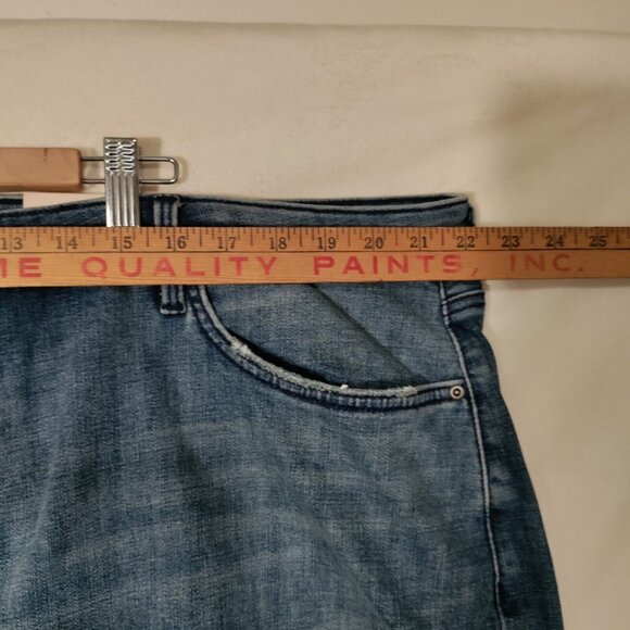 Not Your Daughters Jeans NYDJ Woman's Plus Size 22W Jean Shorts - Picture 7 of 9